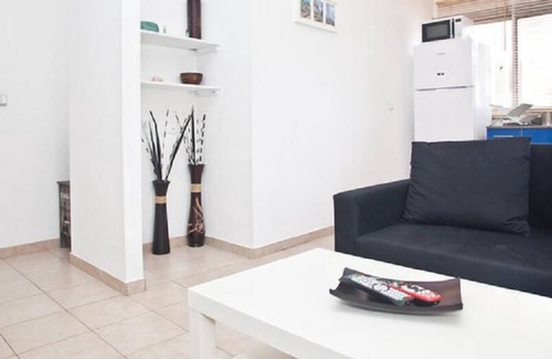 Old North Apartment | Your Home Away From Home In The Center Of Tel Aviv & 5 Minutes From The Beach