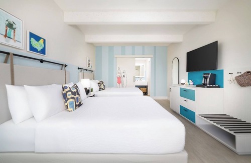 New Town House | Your Island Base | 3 Pool View Rooms at Fun & Breezy Blue Flamingo Resort