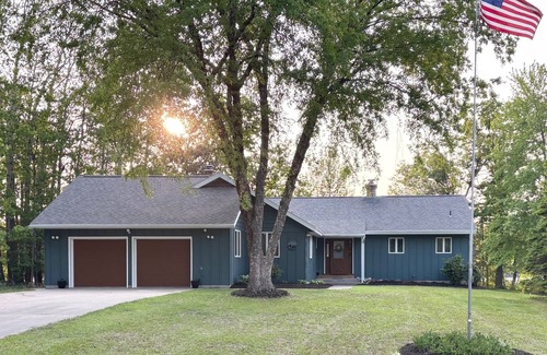 Crivitz House | Your Northwoods Waterfront Getaway