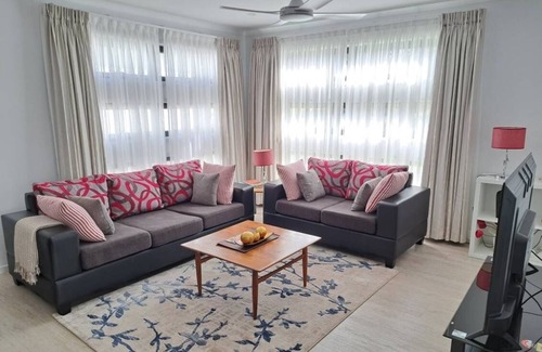 Indooroopilly Apartment | Your Oasis in western Brisbane