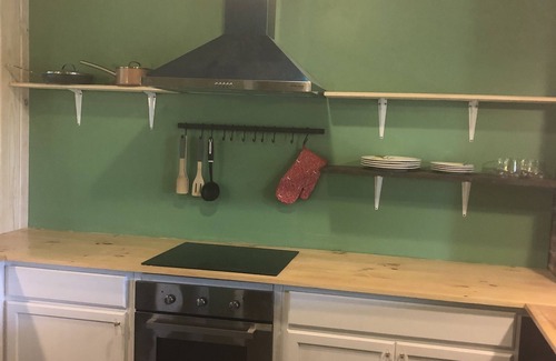Derrick City House | Your Own Home- Pet Friendly