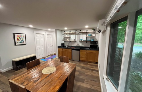 Caine Woods House | Your own OC Suite with Pool - Blocks to the Beach