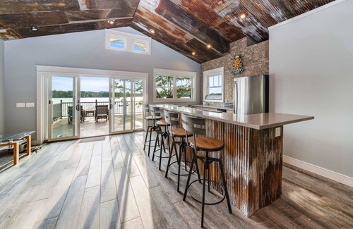 Paw Paw House | Your Perfect Southwest Michigan Lakehouse Getaway