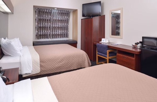 Maryville Hotel | Your Relaxation Destination: Complimentary Breakfast, Budget-Friendly