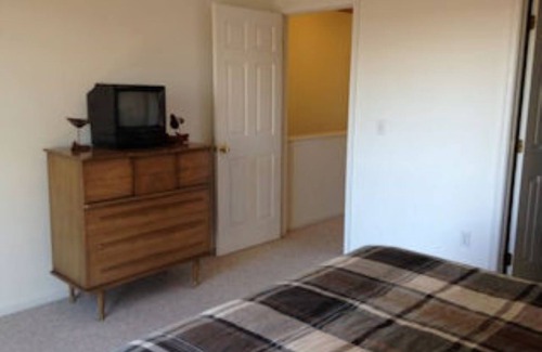 Chincoteague House | YOUR RELAXING ISLAND VACATION AWAITS!