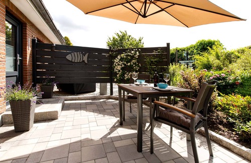 Wittbek Apartment | Your time out between the seas - Modern, quiet 2 room apartment near Husum