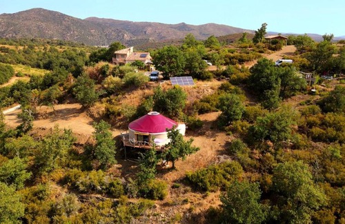 Rigarda Other | Yourte contemporaine avec magnifique vue sur les montagnes