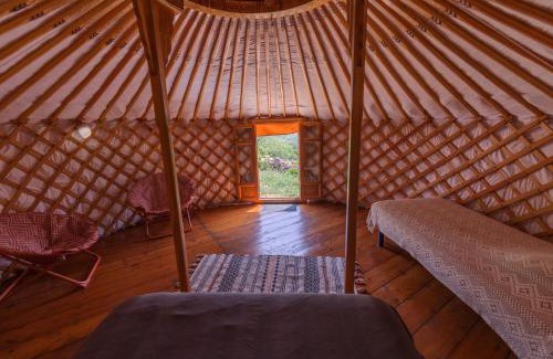 Tuchan Ski Chalet | Yourte Nature/Gîte Saint Roch
