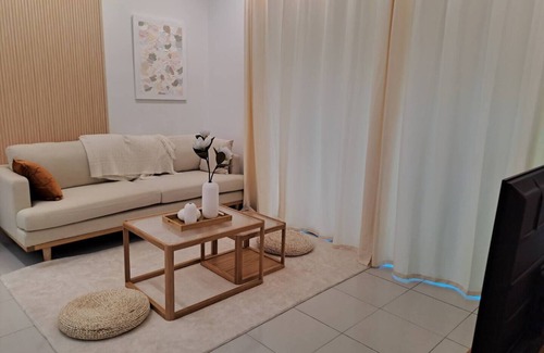 Nilai House | Youth City Residence/2 Room/KLIA/Nilai/Pool
