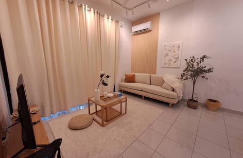 Nilai Apartment | Youth City Residence/2 Room/KLIA/Nilai/Pool