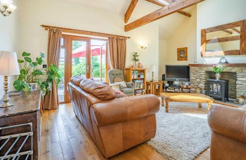 Llanedy House | Ysgubor Hir