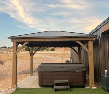 Juab County House | Yuba Lake Barndominium Resort