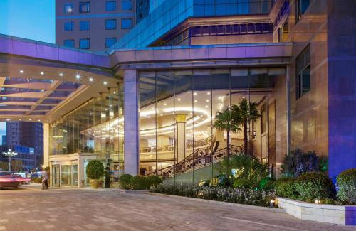 Shijiazhuang City Center Hotel | Yun-Zen Jinling World Trade Plaza Hotel