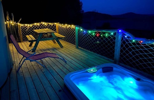 Saint-Beauzely Cabin | Yurt with SPA in the heart of nature!