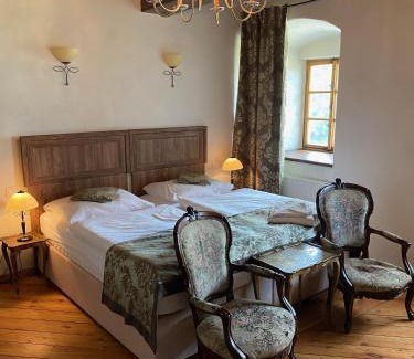 Branna Hotel | zámek Kolštejn - hotel Chateau Goldenstein