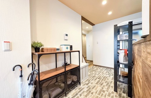Konohana House | Z Apartment USJ, 3 bed rooms, 2 bathrooms, 2 toilets, Full Kitchen Apartment