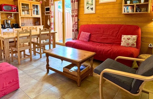 Mont-Saxonnex Apartment | Z-Chalet Mitoyen 8A., Z-Chalet Mitoyen 8A.