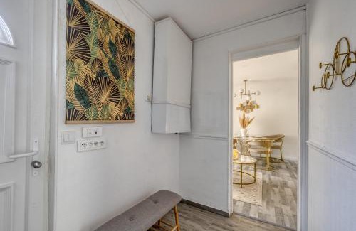 Livry-Gargan Apartment | ZACH N SPA maison 20 min Paris et Aéroport CDG