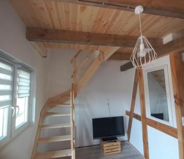 Jastrzebia Gora Cabin | Zagroda Nadmorska Brzezina