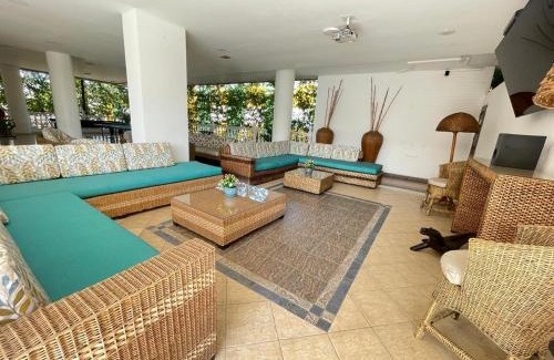 Melgar Hotel | Zahira Hotel Melgar