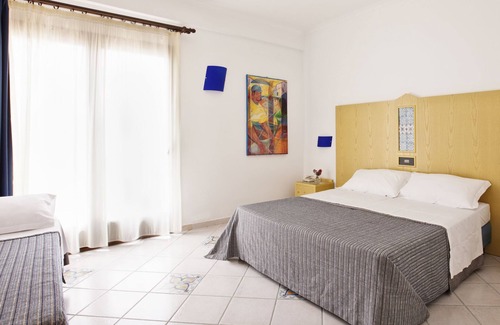Tre Fontane Hotel | Zahira Resort