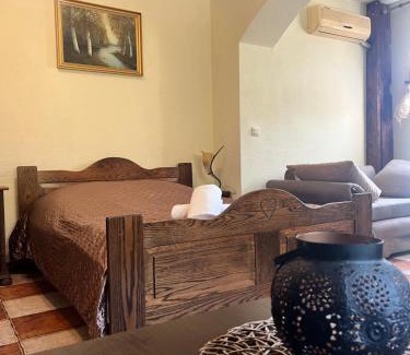 Maniowy Hotel | Zajazd Cicha Woda