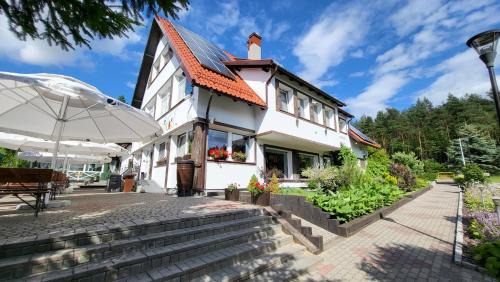 Mala Karczma Hotel | Zajazd GNIEWKO