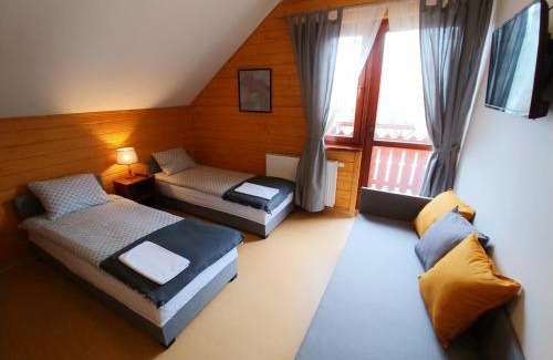Rytro Hotel | Zajazd PTTK Pod Roztoką