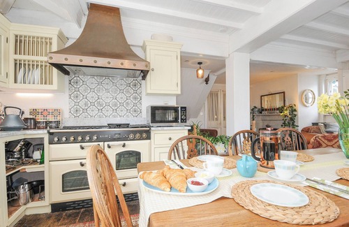 Mylor Churchtown House | ZAWN HAVEN - WATERFRONT HOUSE, country holiday cottage in Falmouth