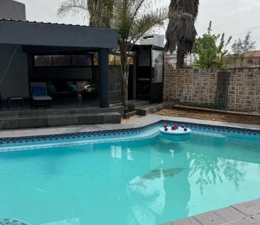 Vereeniging House | Zee Lifestyle Guesthouse