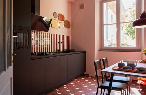 Udine Apartment | Zelda. In the center of Udine charming apartment of 1930s architecture.