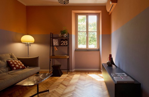 Udine Apartment | Zelda. In the center of Udine charming apartment of 1930s architecture.