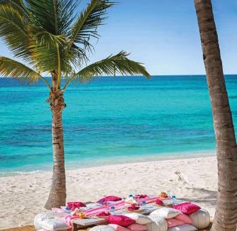Shoal Bay Resort | Zemi Beach House, LXR Hotels & Resorts