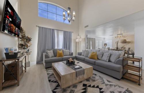 Spring Valley House | ZEN - A home away from home and in HEART of Las Vegas
