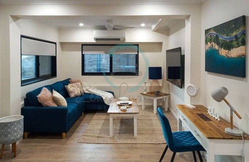 Leanyer House | ZEN AT ROSEWOOD - 2BR Guesthouse & Pool