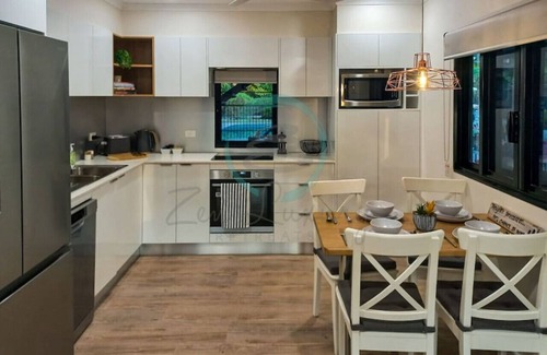 Leanyer House | ZEN AT ROSEWOOD - 2BR Guesthouse & Pool