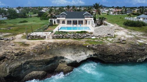 Long Bay House | ZenBreak Ocean Mist Villa 3bd