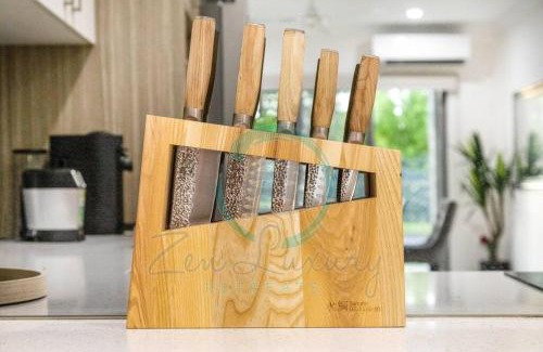 Muirhead Apartment | Zenhouse: Stylish Muirhead Home Near Park/Hospital
