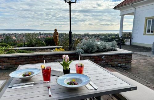 Vonyarcvashegy Hotel | Zenit Wellness Hotel Balaton