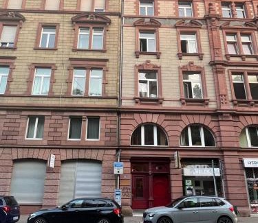 Gutleutviertel House | Zentrale 1 Zimmer Wohnung mit Küche