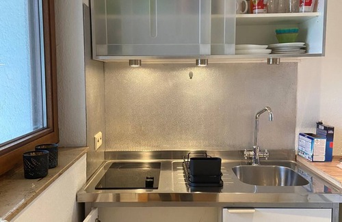 Sindelfingen Condo | Zentrale Eigentumswohnung + Kostenlosem Parkplatz