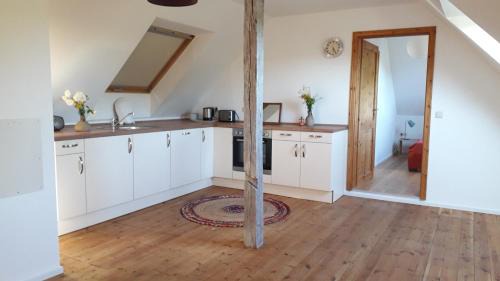 Lauf an der Pegnitz Apartment | Zentrumsnahe Dachwohnung in grüner Oase