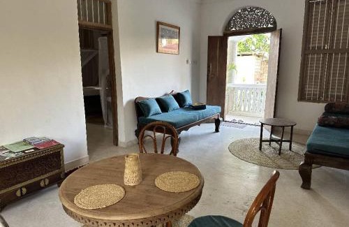 Bwejuu Beach House | Zenu House