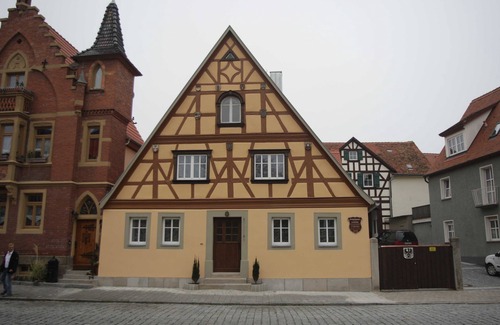 Bad Windsheim Apartment | Zeppelin - Apartments am Holzmarkt