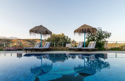 Sivas Villa | Zeus's Daughters Villas - BH205