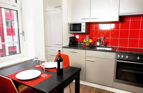 Oerlikon Apartment | ZH Cranberry ll - Oerlikon HITrental Apartment