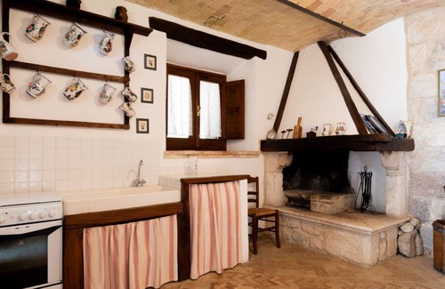 Abbateggio Apartment | Zi Nunzie by Rentbeat