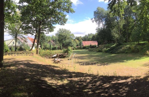 Feldberger Seenlandschaft Apartment | Zimmer 2 Großer Haussee - Waldmaries Ferienhaus