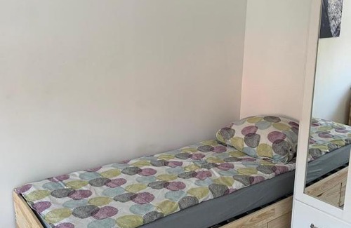 Rhinow House | Zimmer für Monturen ,,Dream’’