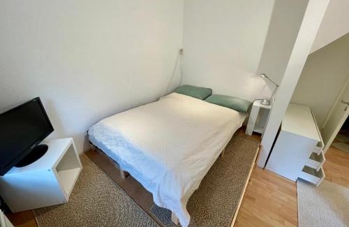 Bergstedt House | Zimmer im Grünen, nah an der U-Bahn